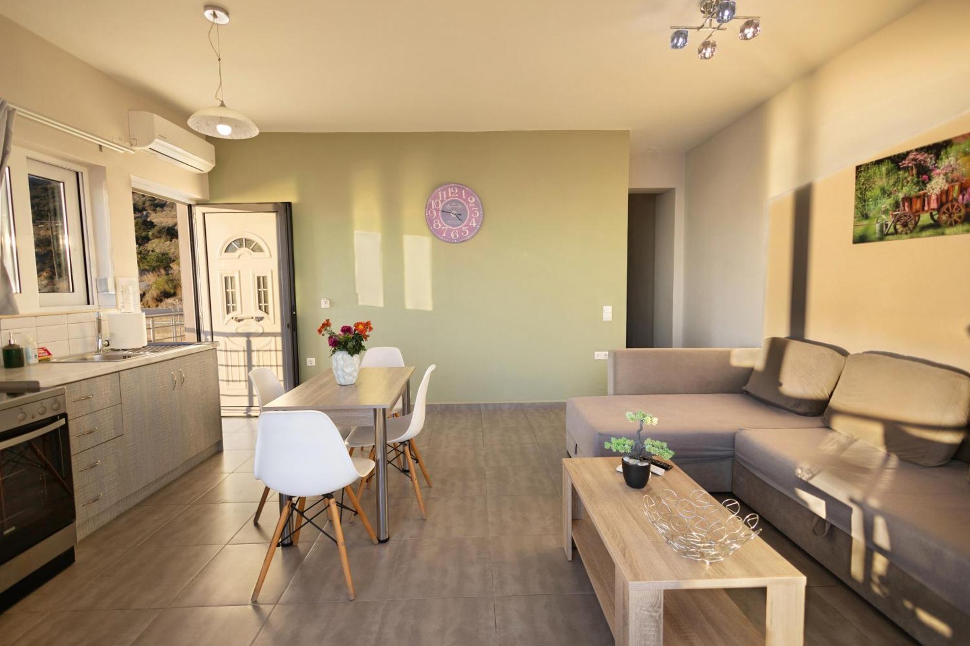 Akrotiri Panorama- Luxury With Sea View Rodakino